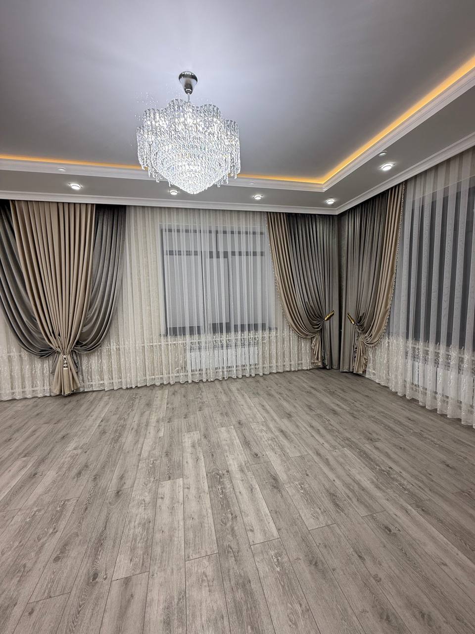 Шторы в гостиную